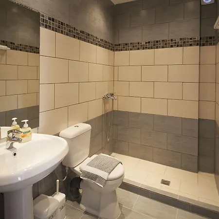 Pineapple * İskados