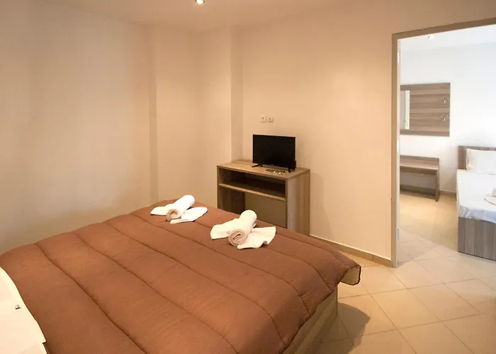 Pineapple * Skiathos by