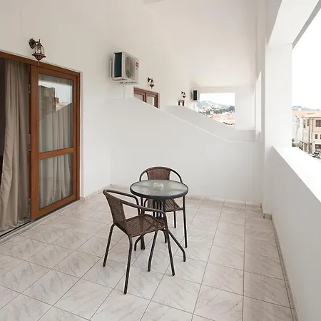 Pineapple * Skiathos