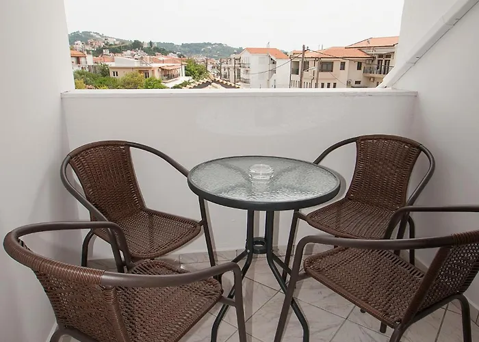Apartment Pineapple Skiathos Town