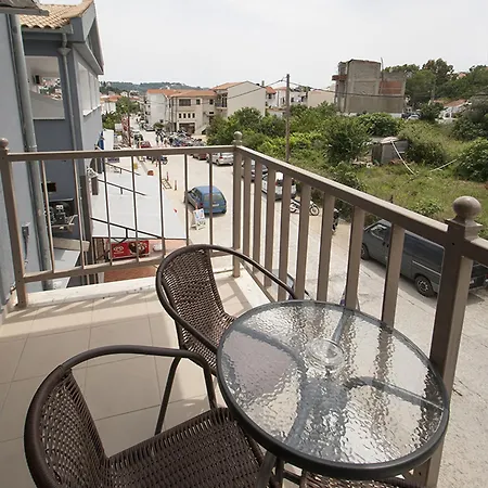 Appartement Pineapple Skiathos-stad