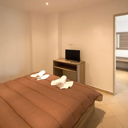 Appartement Pineapple Skiathos-stad